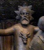 Изображение идола Велеса с коровьей головой на груди
